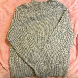 GAP sweater